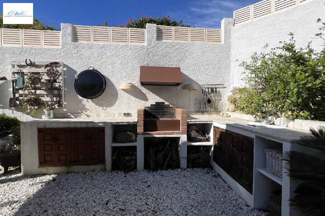 villa en Denia(Florida) en vente, construit 182 m², ano de construccion 1980, + KLIMA, aire acondicionado, terrain 595 m², 3 chambre, 2 salle de bains, piscina, ref.: SC-T1024-22