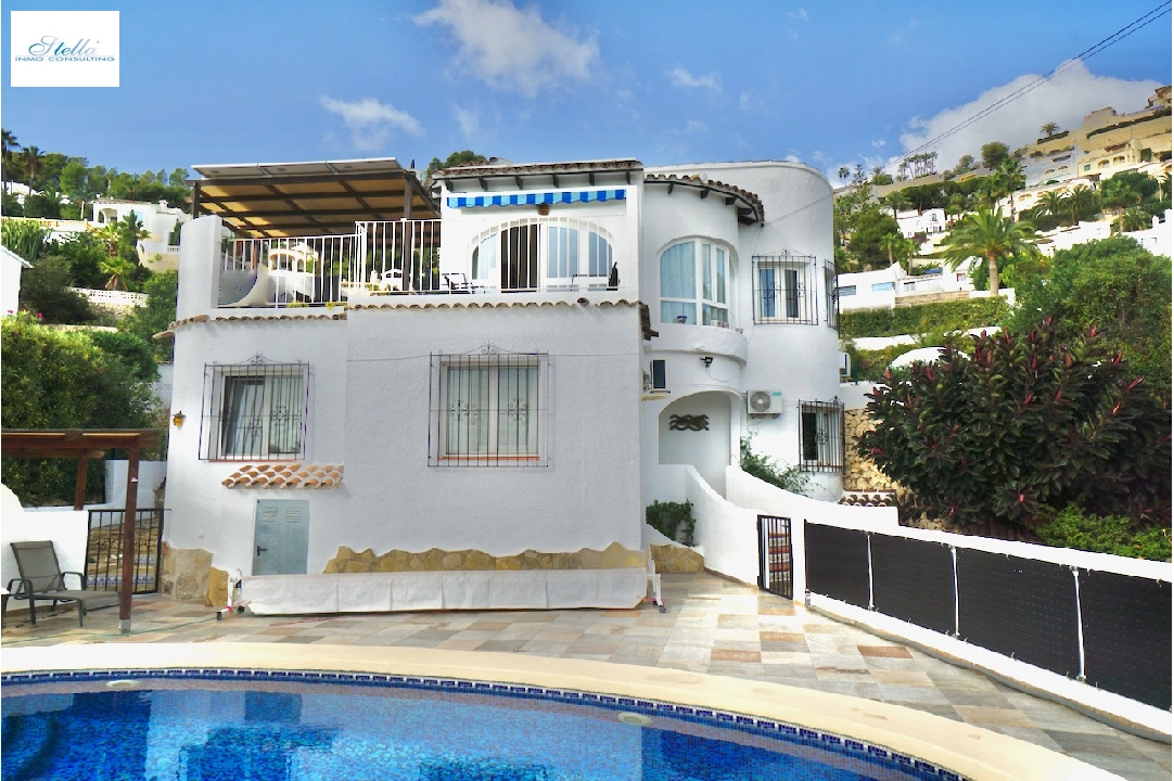 villa en Moraira(Pinar del Advocat) en vente, construit 184 m², terrain 795 m², 3 chambre, 2 salle de bains, piscina, ref.: CA-H-1838-AMB-30