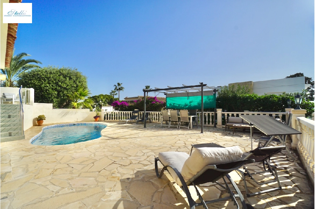 villa en Benissa(Montemar) en vente, construit 165 m², terrain 823 m², 3 chambre, 2 salle de bains, piscina, ref.: CA-H-1845-AMB-16