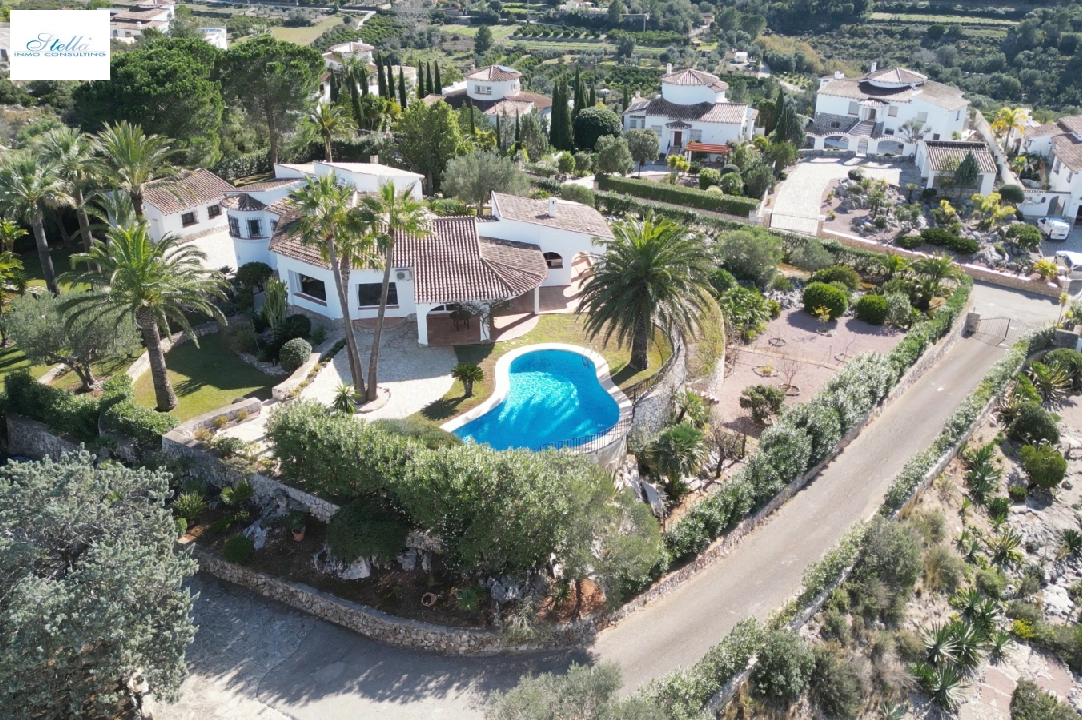 villa en Pego-Monte Pego en vente, construit 310 m², ano de construccion 1988, + calefaccion central, aire acondicionado, terrain 3370 m², 4 chambre, 4 salle de bains, piscina, ref.: JS-0425-3