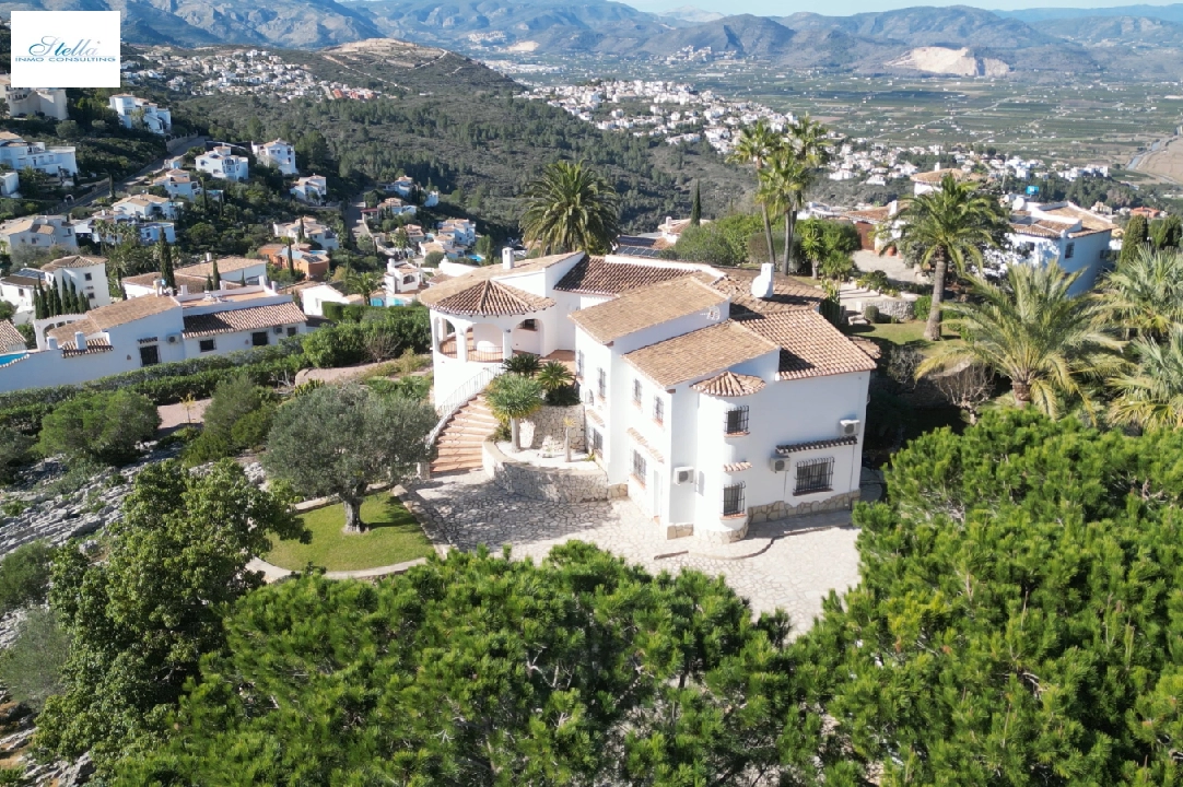 villa en Pego-Monte Pego en vente, construit 310 m², ano de construccion 1988, + calefaccion central, aire acondicionado, terrain 3370 m², 4 chambre, 4 salle de bains, piscina, ref.: JS-0425-34