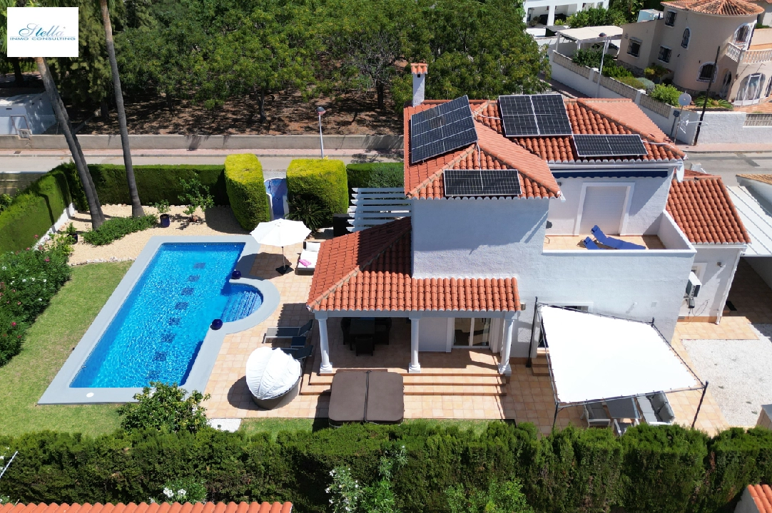 villa en Els Poblets(Barranquets) en location de vacances, construit 162 m², ano de construccion 2001, estado bien cuidado, + calefaccion central, aire acondicionado, terrain 650 m², 3 chambre, 3 salle de bains, piscina, ref.: T-1115-25